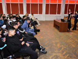 Силата е в контрола