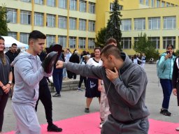 Силата е в контрола